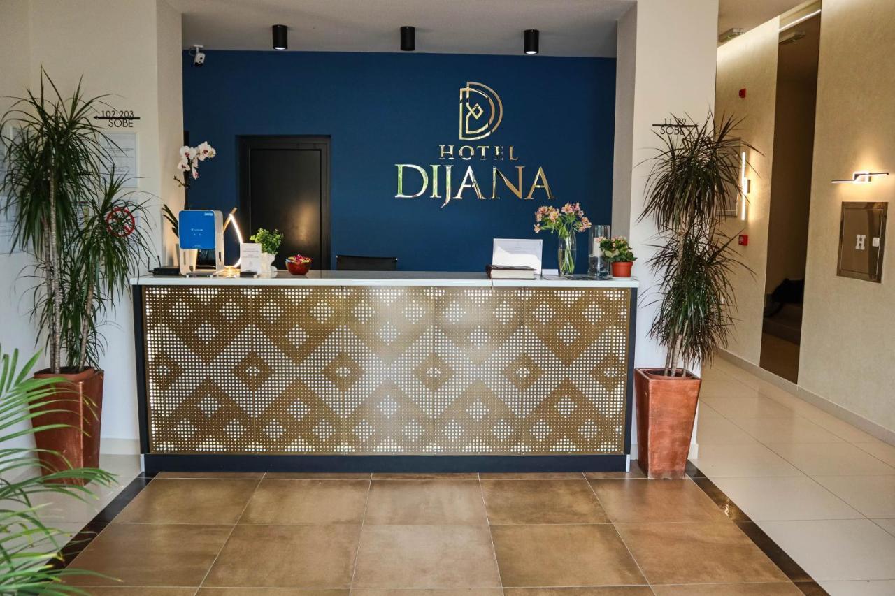 Hotel Dijana ปิโรต์ ภายนอก รูปภาพ