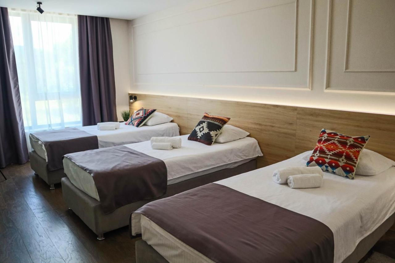 Hotel Dijana ปิโรต์ ภายนอก รูปภาพ